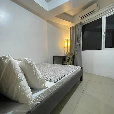 Spacious One Bedroom Unit In Moa